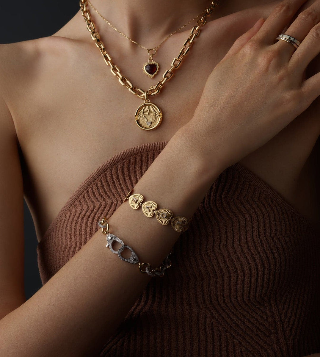 Foundrae | True Love Love Token Oval Link Chain Bracelet 18K Yellow Gold Size 27mm | 3 Block Letters