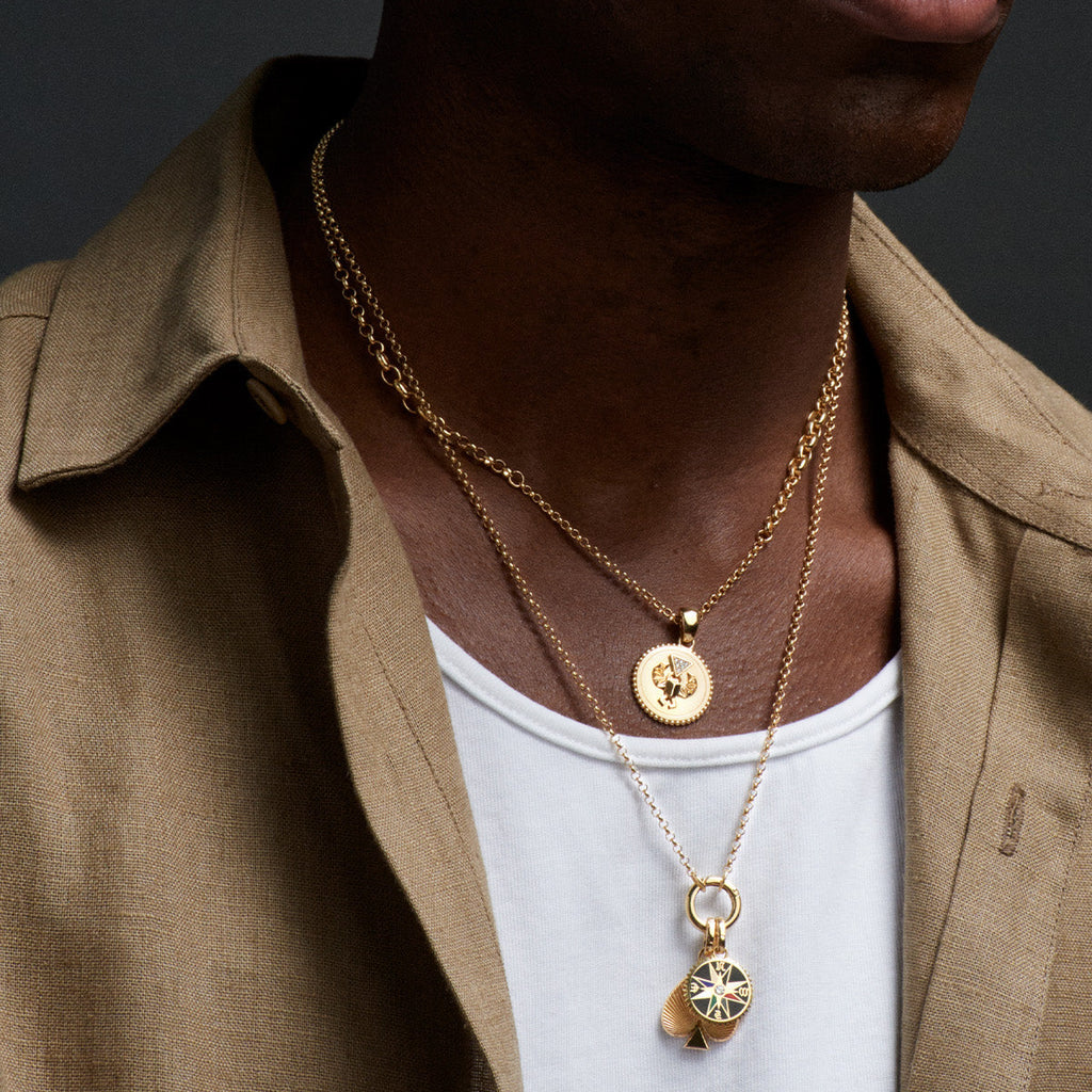 Internal Compass Black Ceramic Baby Medallion : in Yellow Gold with Diamond and an Annex Link view 2