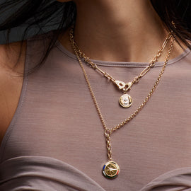 Vivacity : Petite Ceramic Medallion with Annex Link