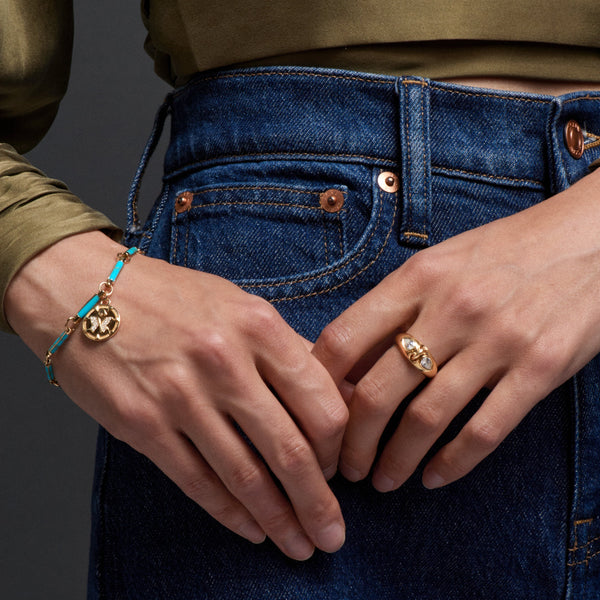 Reverie : Baby Medallion with Annex Link