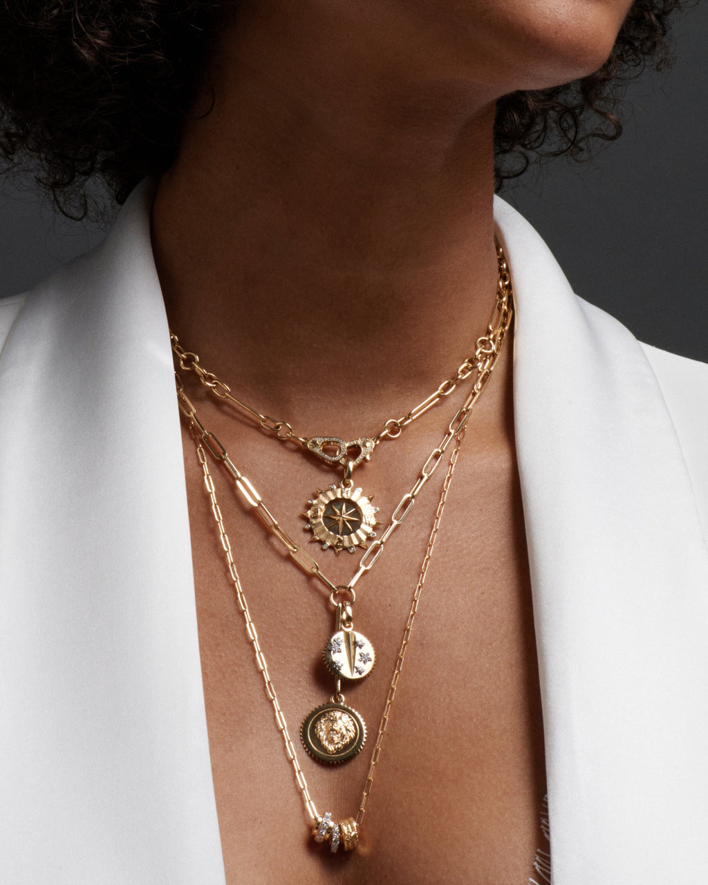 18K Yellow Gold Sister Hook : 16