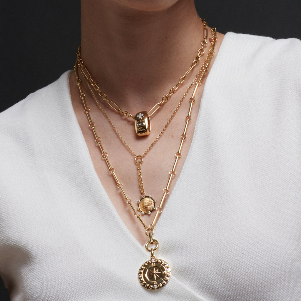 18K Yellow Gold Ever Growing Love - Vivacity : Oversized Heart Slide – FoundRae view 3