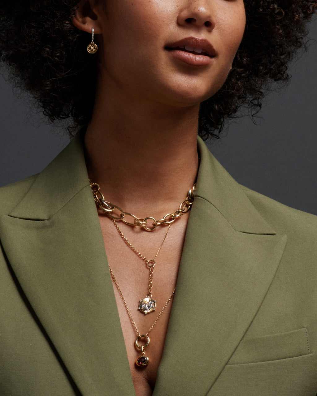 18K Yellow Gold Blossoms Small Mixed Belcher Necklace : in Mixed Gold with Diamonds – FoundRae view 3