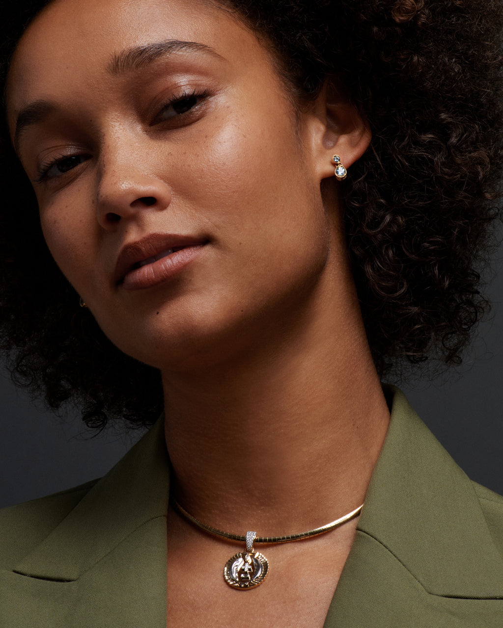 18K Mixed Gold Vivacity : Small Sleek Collar Diamond Necklace – FoundRae view 3