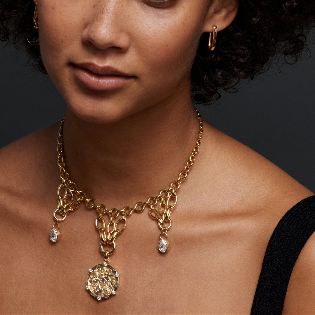 18K Yellow Gold Lattice Bib Chain : in Yellow Gold – FoundRae view 4