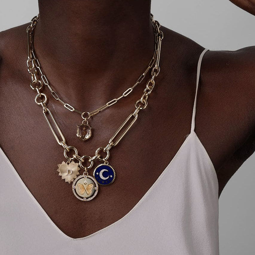 Reverie Large Specialty Medallion : in Yellow Gold with Diamonds and an Annex Link view 2