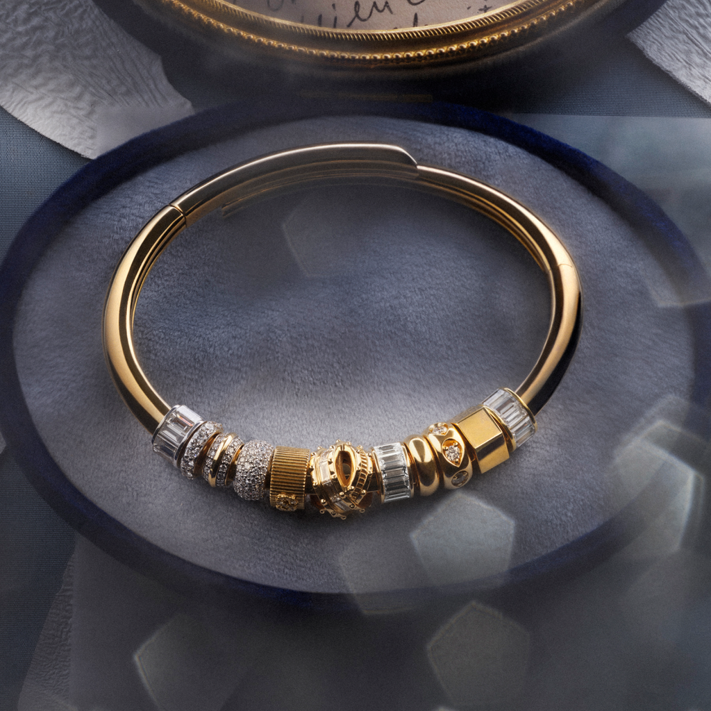 True Love Diamond Heart Beat Strong Heart Bangle Story : in Yellow Gold view 2