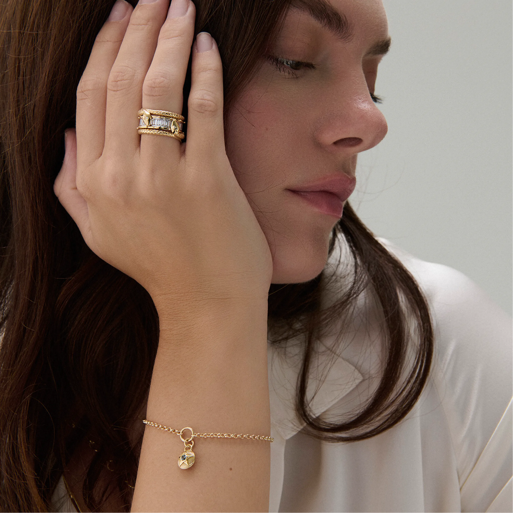 Foundation | September Birthday Starstone Small Belcher Bracelet | Blue Sapphire, Yellow Gold view 2