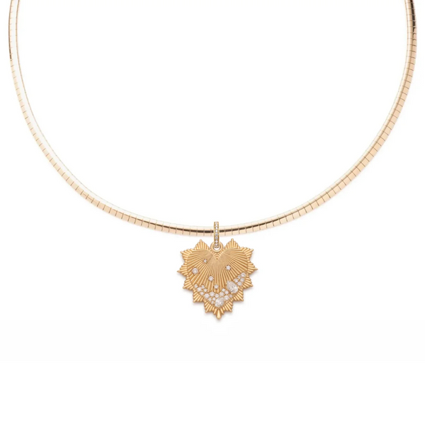 True Love | Encrusted Heart Love Token Small Sleek Collar Necklace | Diamonds, Yellow Gold
