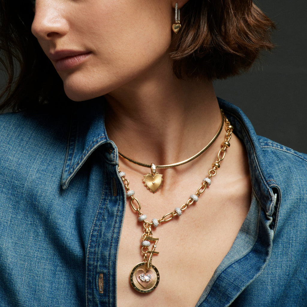 Heart Love Token Small Sleek Collar Necklace : in Yellow Gold with Diamonds view 2