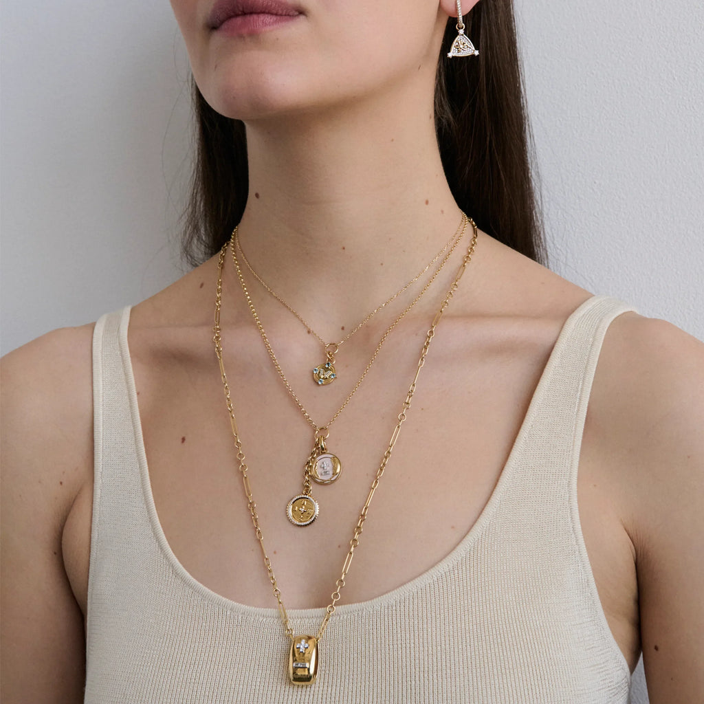 Vivacity | Ever Growing Love Heart Slide Fine Mixed Clip Necklace | Diamonds, Yellow Gold view 2