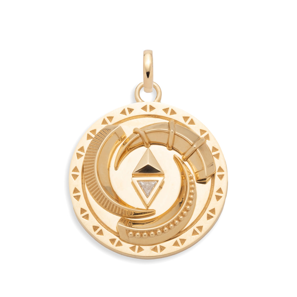 Protection La Loba Claw Triskele Large Medallion : in Yellow Gold with Diamonds and an Annex Link view 1