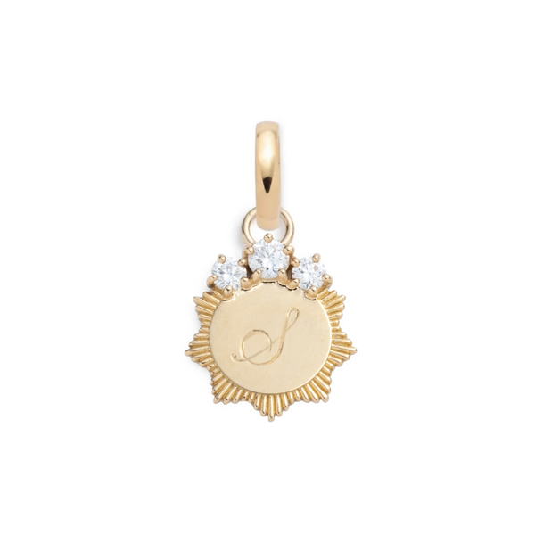 Diamond Engravable Miniature Medallion : in Yellow Gold with an Annex Link