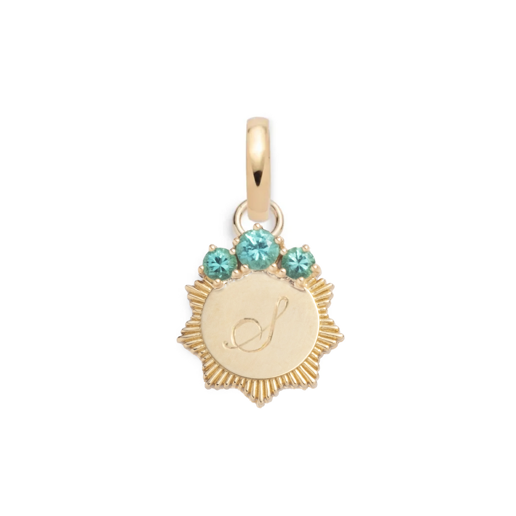 Emerald Engravable Miniature Medallion : in Yellow Gold with an Annex Link view 1