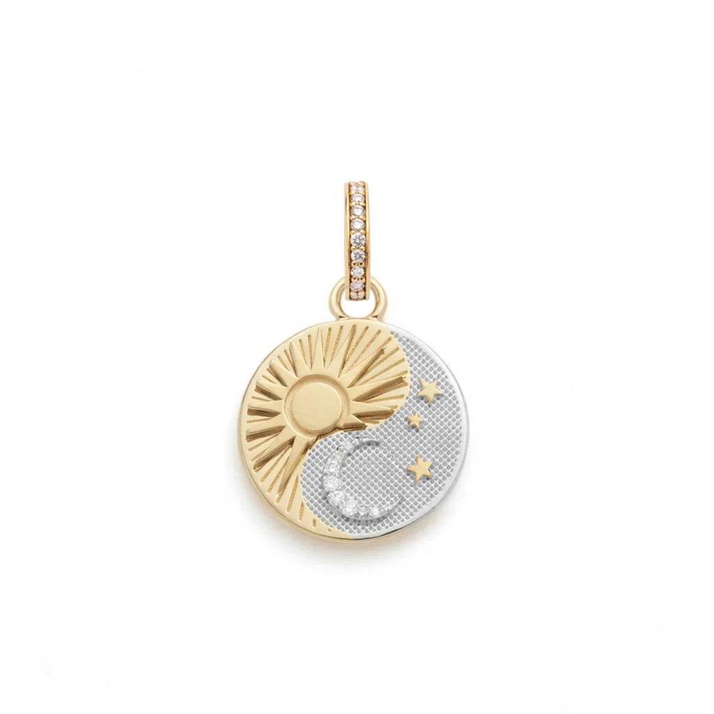 Balance Baby Medallion : in Gold with Diamonds and an Annex Link view 1