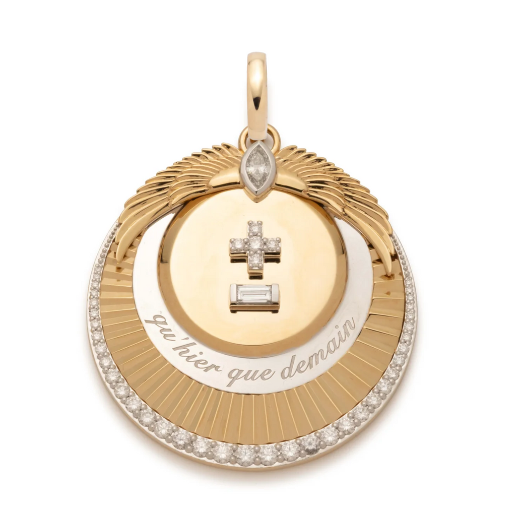 Vivacity Oversized Medallion : in Yellow Gold with an Annex Link view 1