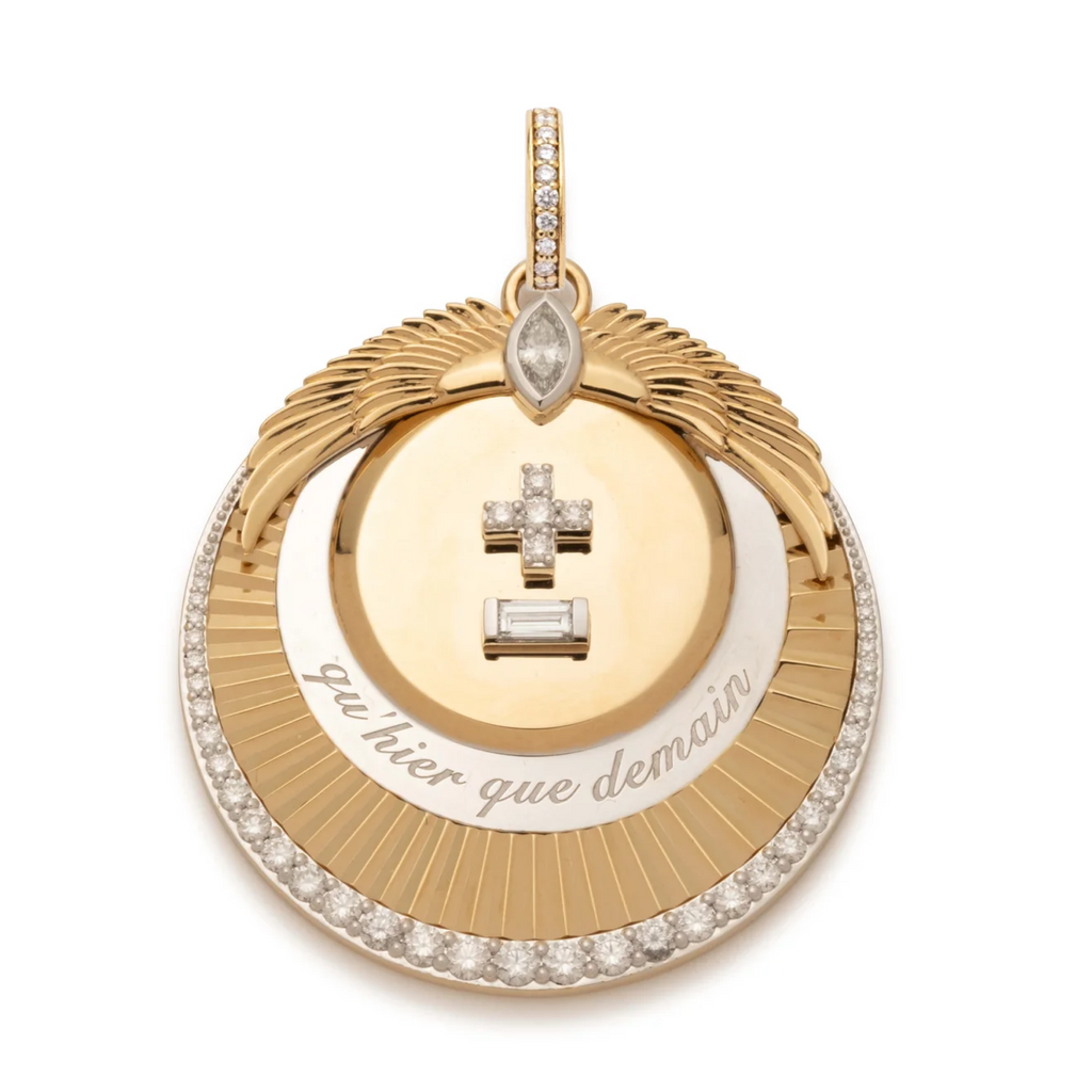 18K Yellow Gold Vivacity Oversized Medallion : in Yellow Gold with an Annex Link – FoundRae view 3