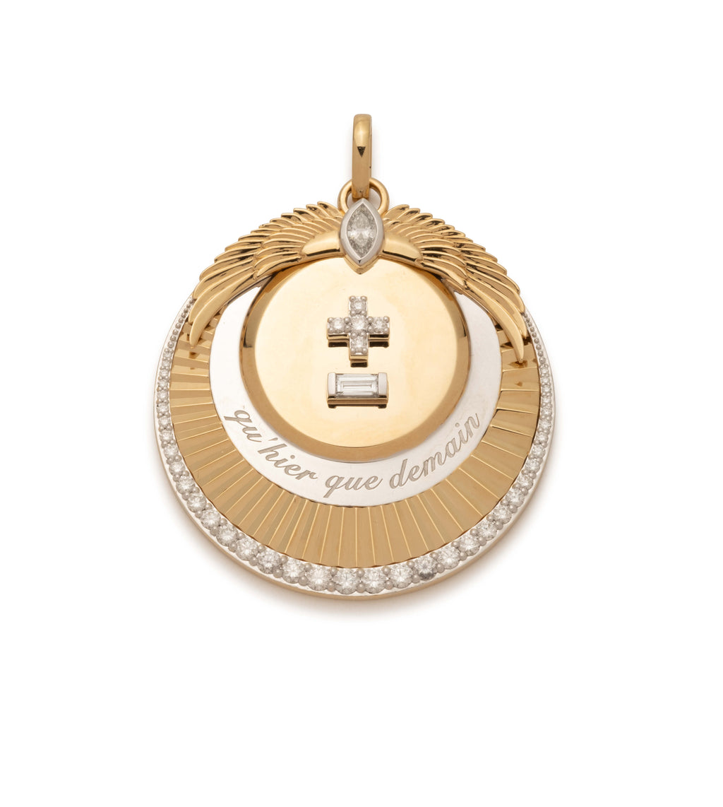 Vivacity Oversized Medallion : in Yellow Gold with an Annex Link view 1