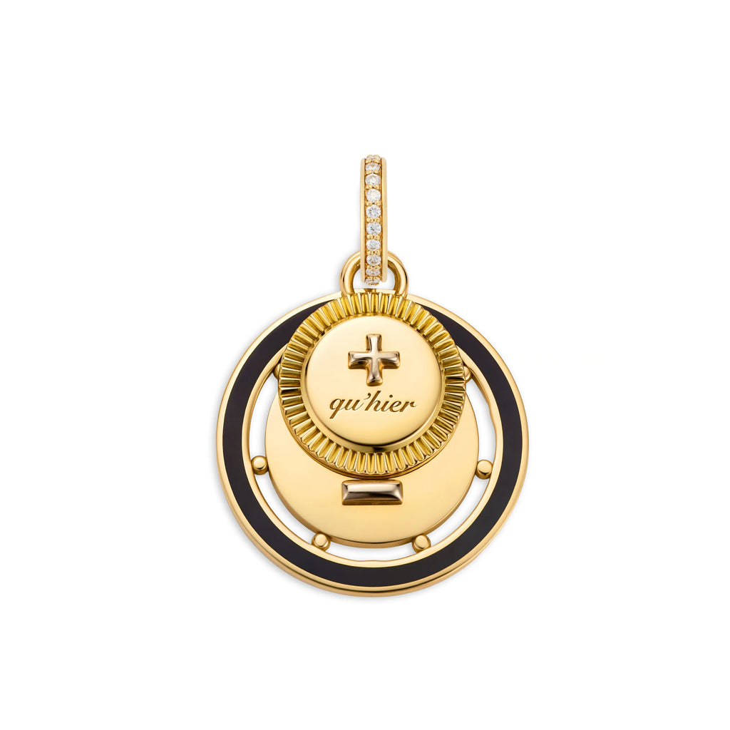 18K Yellow Gold Vivacity | Ever Growing Love Couplet Medium Medallion | Black Ceramic, 18K Yellow Gold – FoundRae view 4