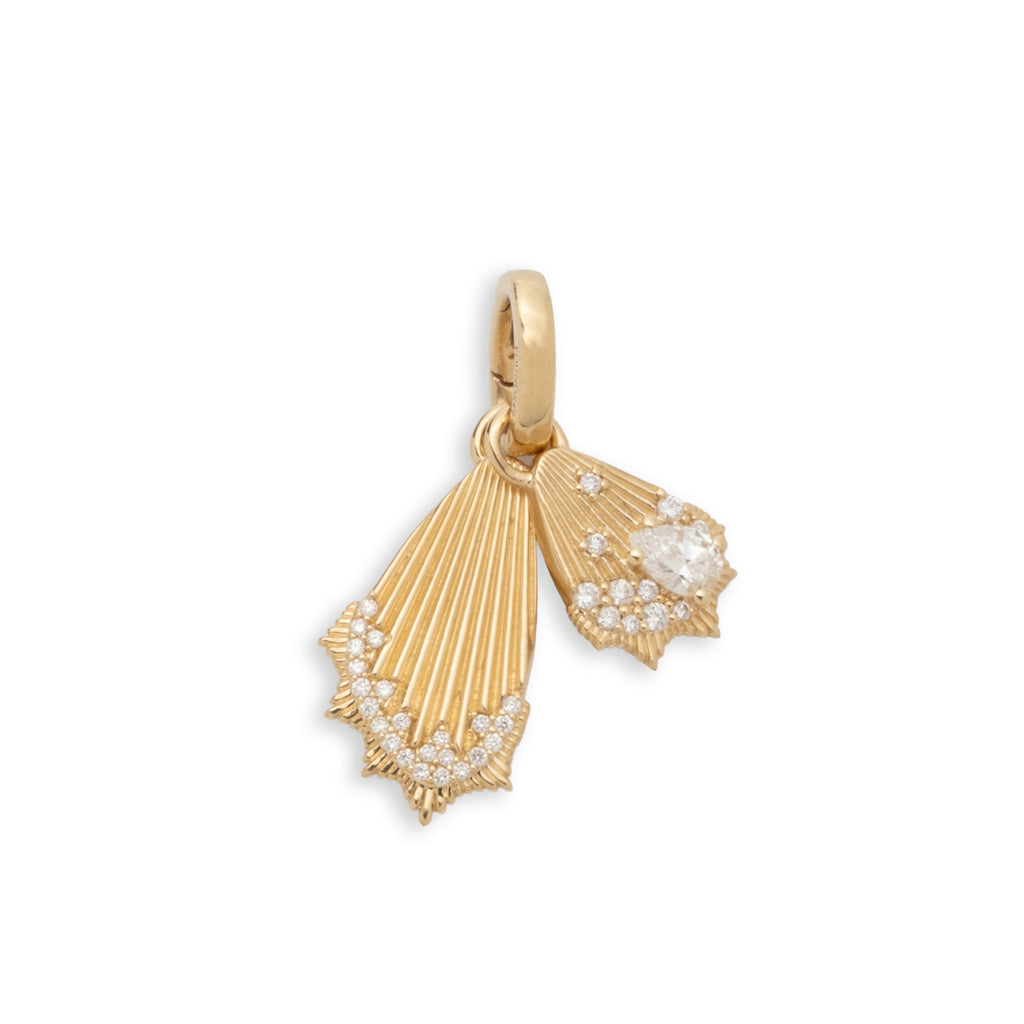 18K Yellow Gold Encrusted Butterfly Wings Miniature Medallion : in Yellow Gold with Diamonds and an Annex Link – FoundRae view 3