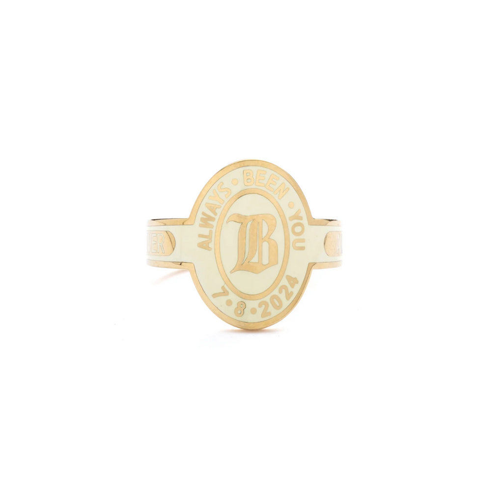 True Love Custom Cigar Band : in Yellow Gold with Cream Ceramic view 1