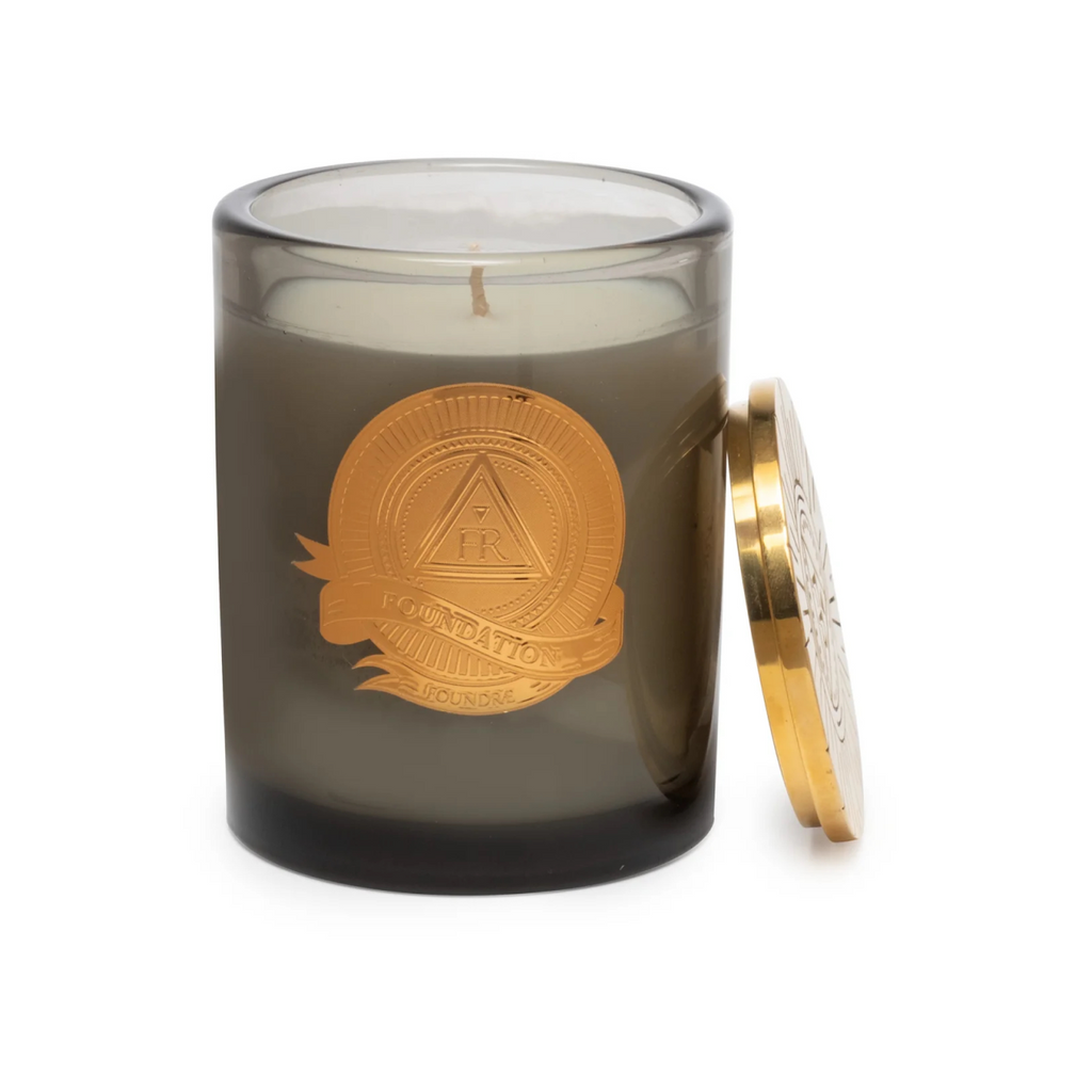 FoundRae Foundation : Candle view 1