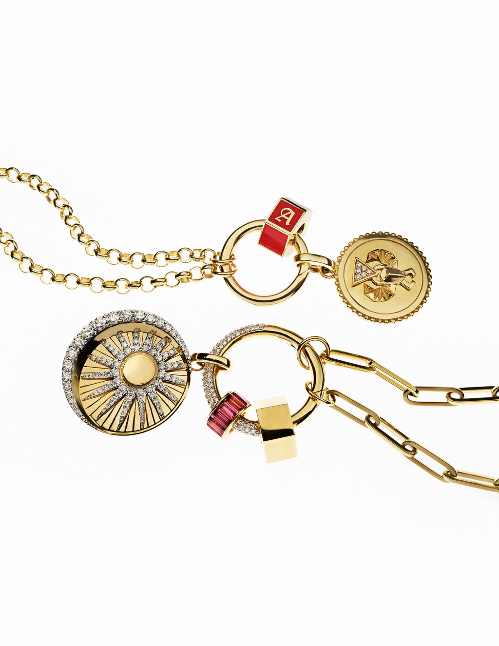 Balance Classic Fob Clip Open Chain Story : in Yellow Gold view 2