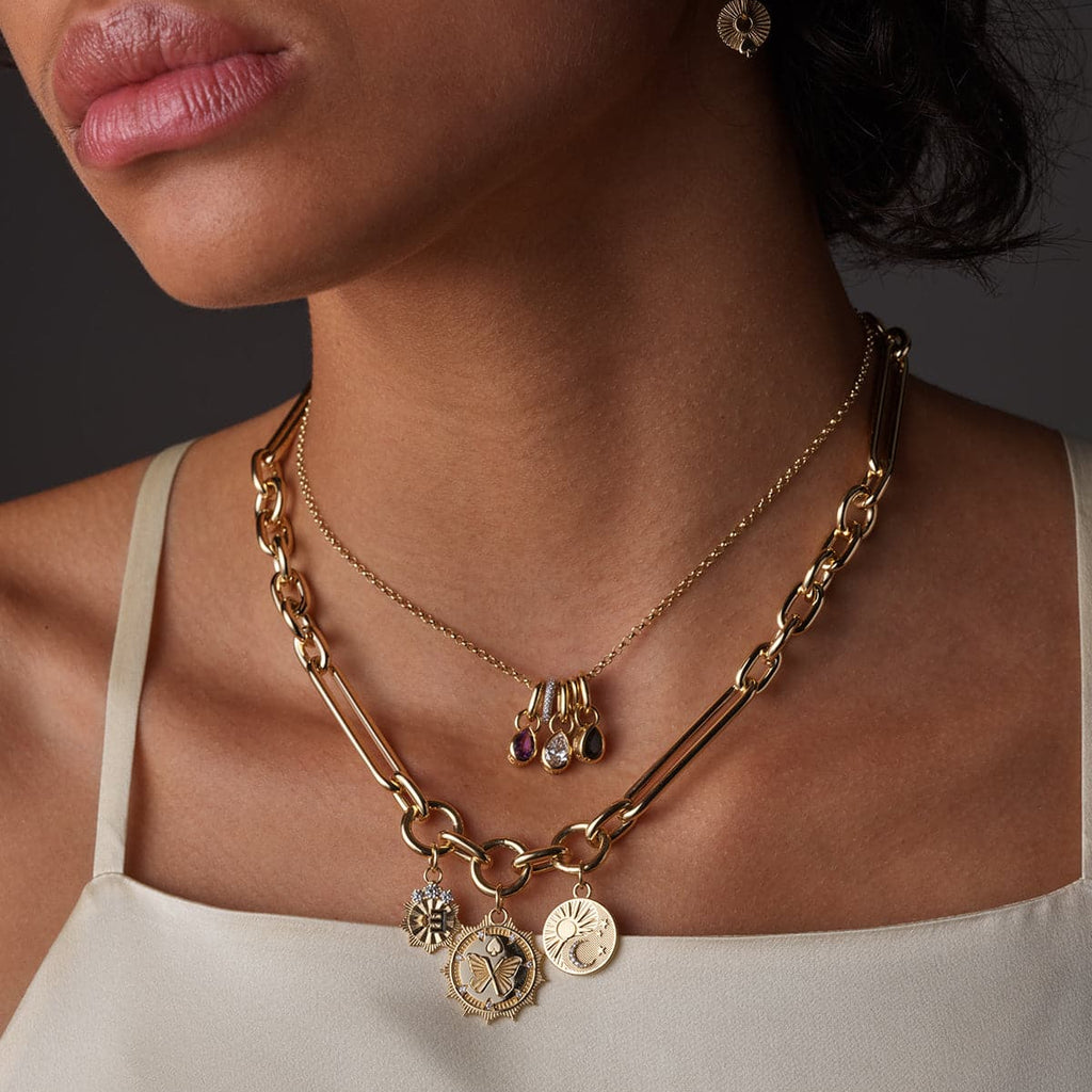 Reverie Medium Medallion : in Yellow Gold with Diamonds and an Annex Link view 2