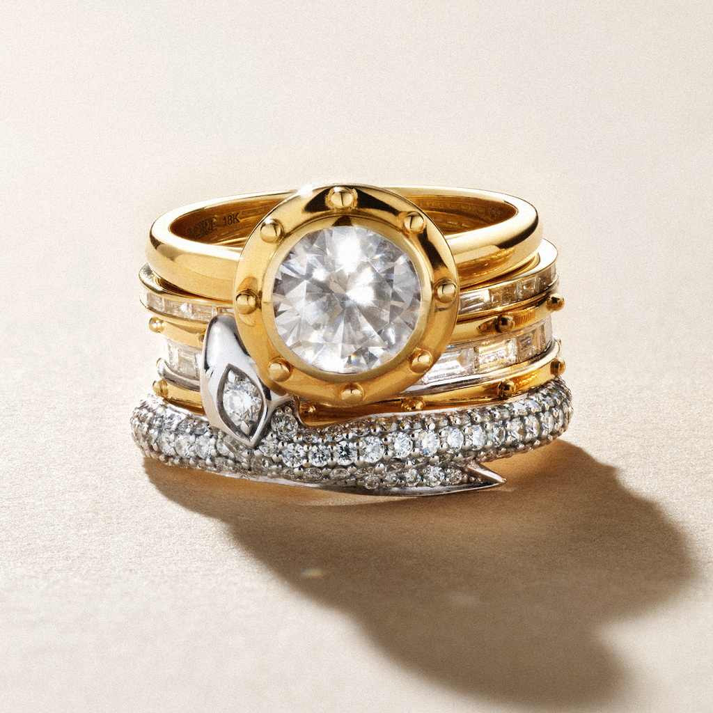 Lovestruck Pierced Round Diamond Solitaire Ring : in Yellow Gold view 2
