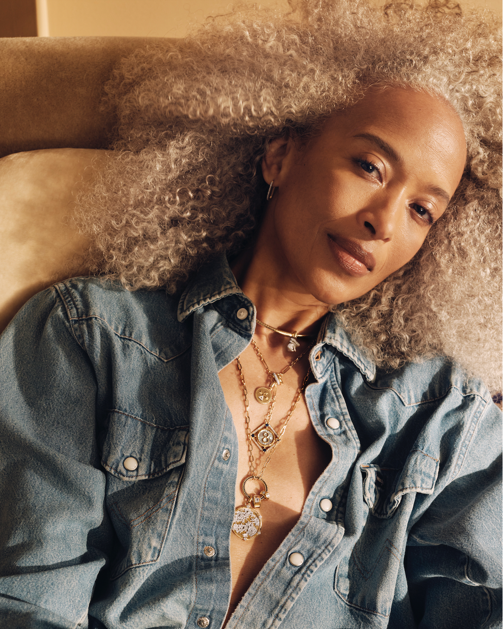 Framed Karma and Dream Fine Mixed Clip Extension Story : in Mixed Gold with Diamonds and Blue Sapphires view 2