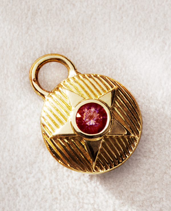 Garnet <div style="font-family: 'Basketville', serif; font-style: italic; text-transform: capitalize !important; font-size: 9pt;  padding-top: 2px; ">January</div>
