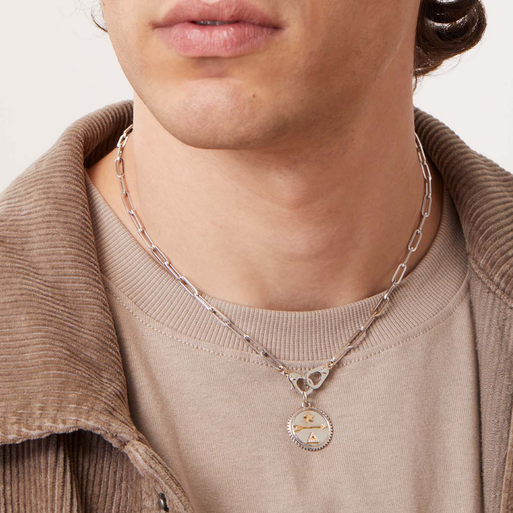 18K Yellow Gold Dream Medium Medallion : in Gold with Diamonds and an Annex Link – FoundRae view 8