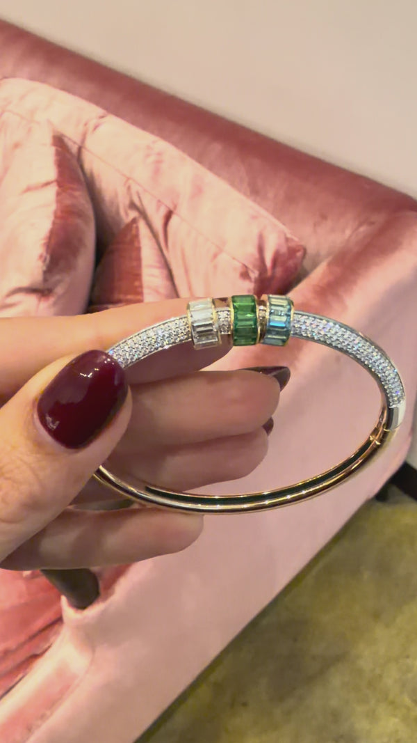 Strong Hearts | Diamond Pavé Strong Heart Bangle | Diamonds, 18K Mixed Gold