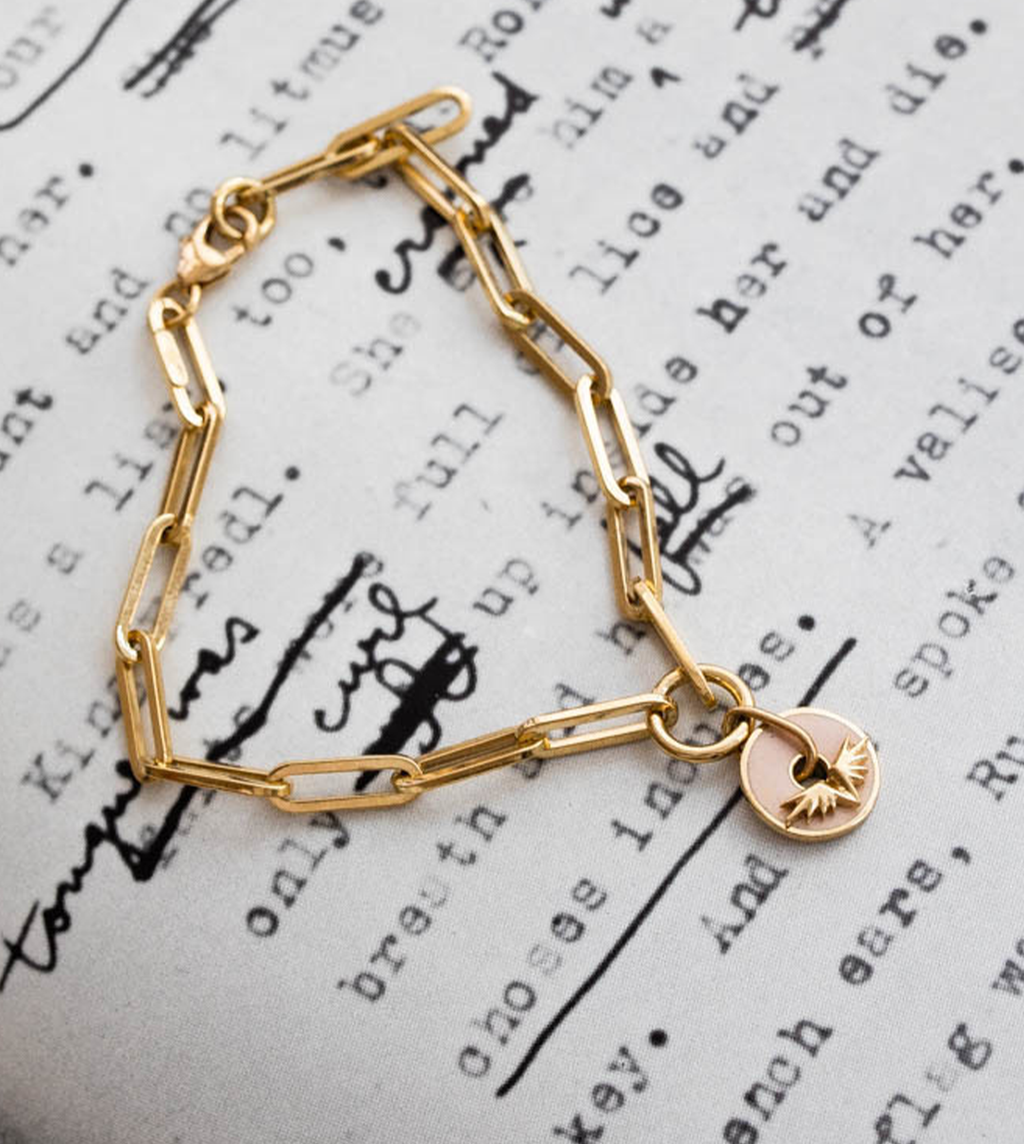 18K Yellow Gold Blush Wings - Vivacity: Disk Classic Fob Clip Chain Bracelet – FoundRae