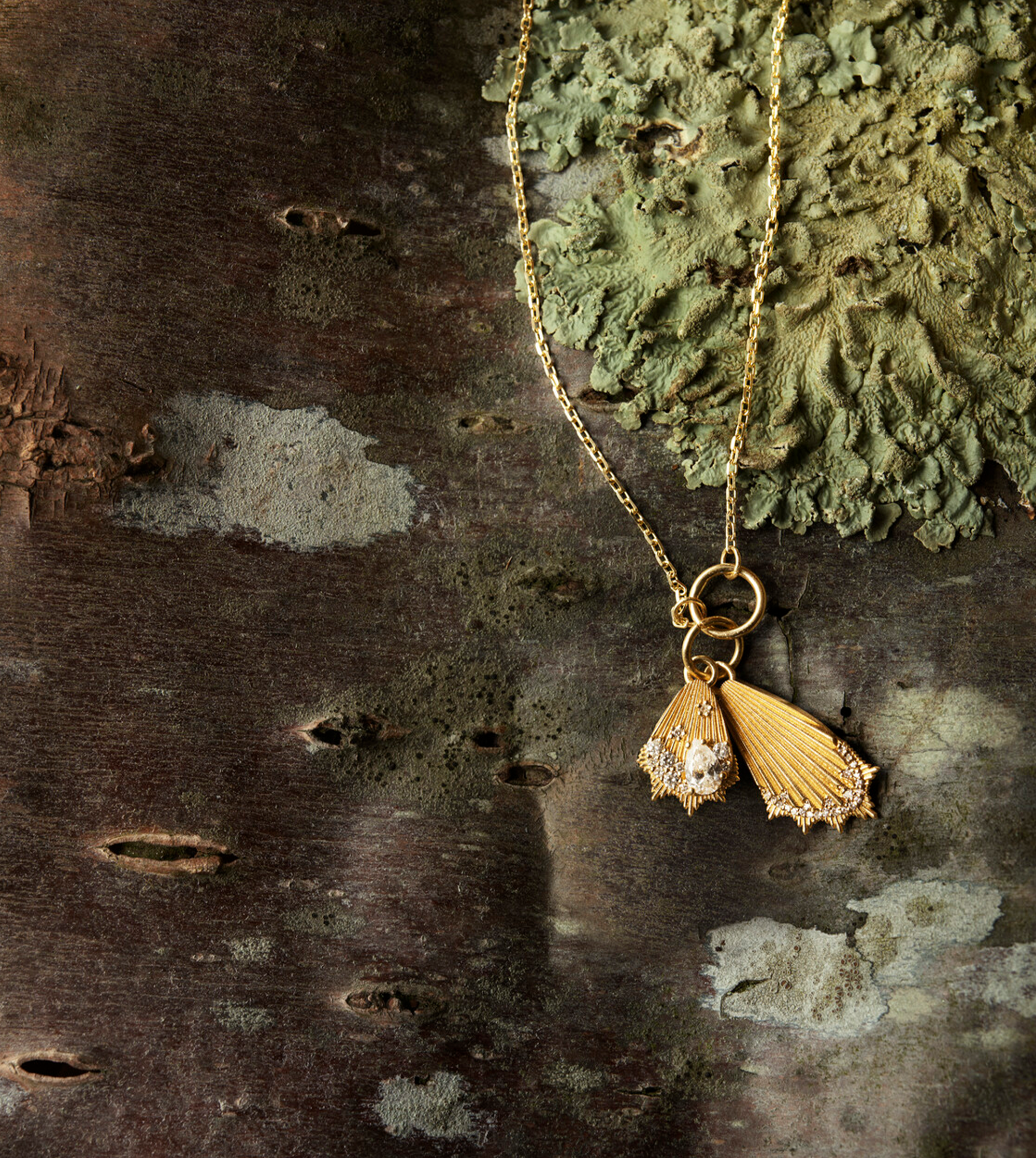 Encrusted Butterfly Wings : Miniature Medallion Necklace